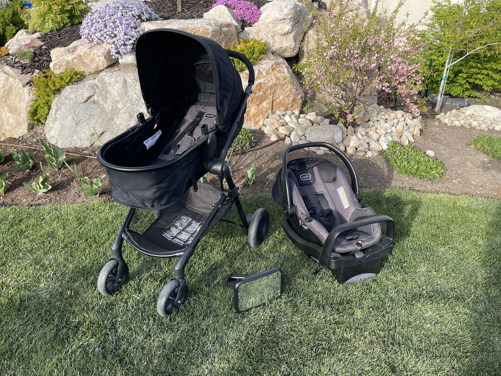 Stroller, car seat, bassinet combo