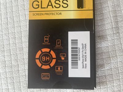 iPhone screen protector