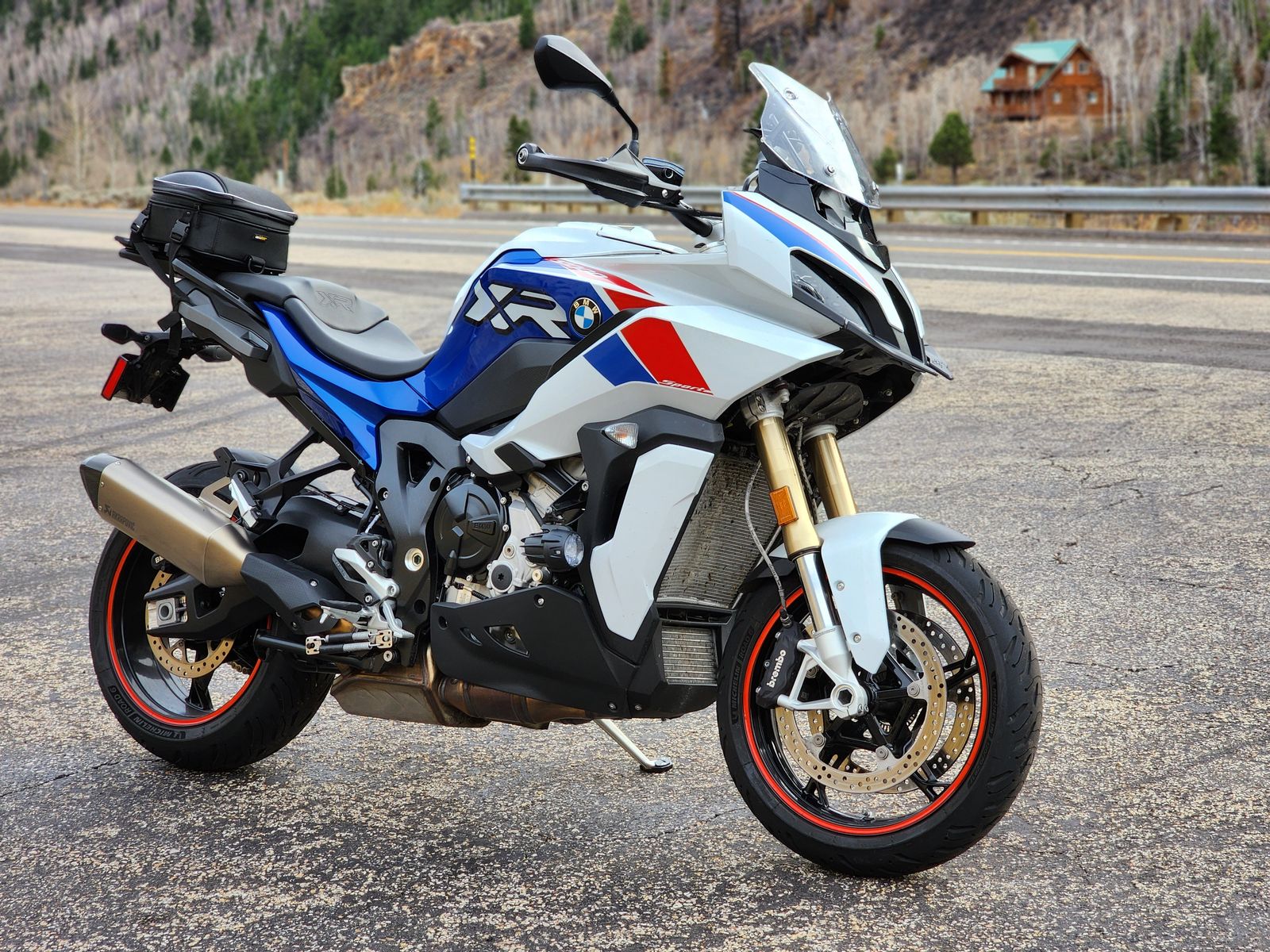 BMW S1000XR