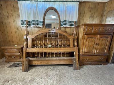Queen Bedroom Set