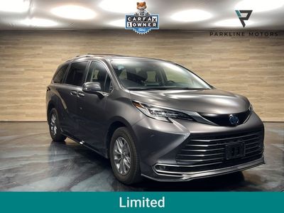 2022 Toyota Sienna Limited 7-Passenger