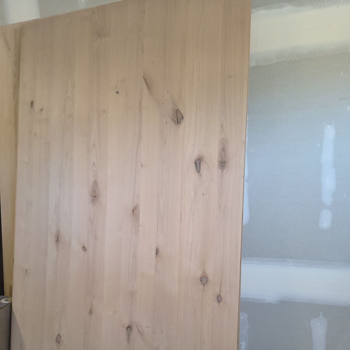 Knotty Alder Plywood