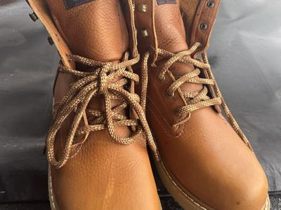 New Georgia Boots Size 13