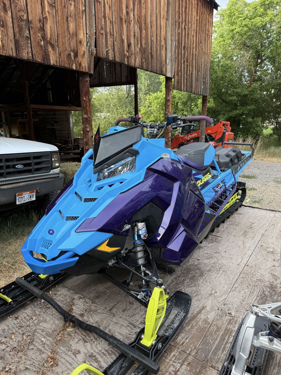 2020 Polaris 800 khaos 