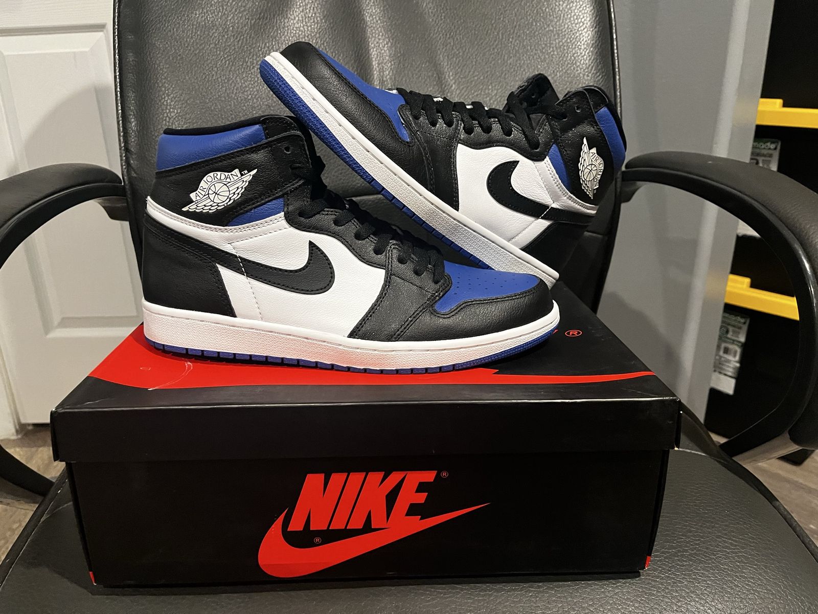Jordan 1 Royal Toe