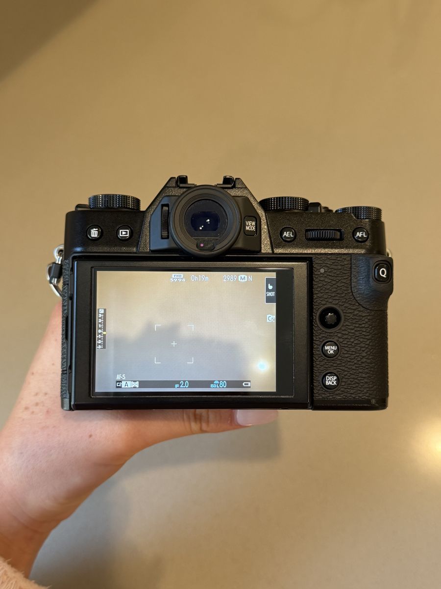 Main image 7