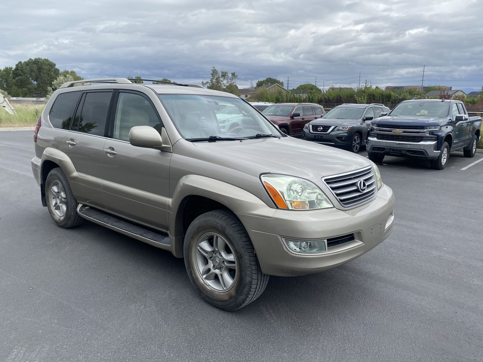 2004 Lexus GX Base