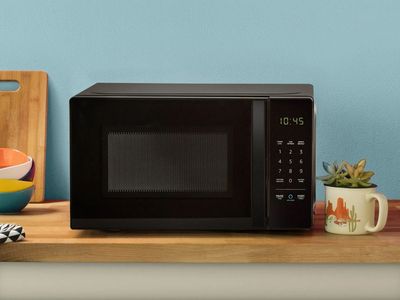 Amazon Alexa Voice Controlled Smart Microwave, S9N29R 700W Countertop Microwave Oven - Black
