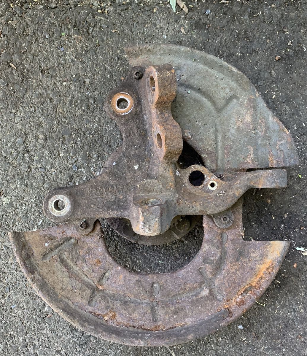 Main image 3