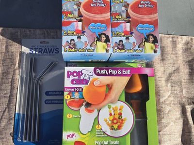 Slushy Magic Slushy Maker 2-Pack & Pop Chef 10-Piece Kit & 4 Stainless Steel Straws