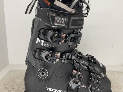 Tecnica Mach 1 MV 105 W