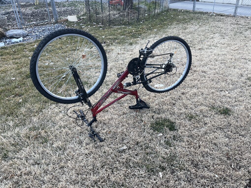 Quest X-Fire Mountain Bike