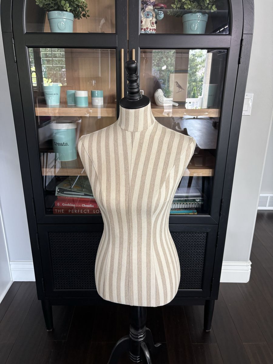 Dress Form
