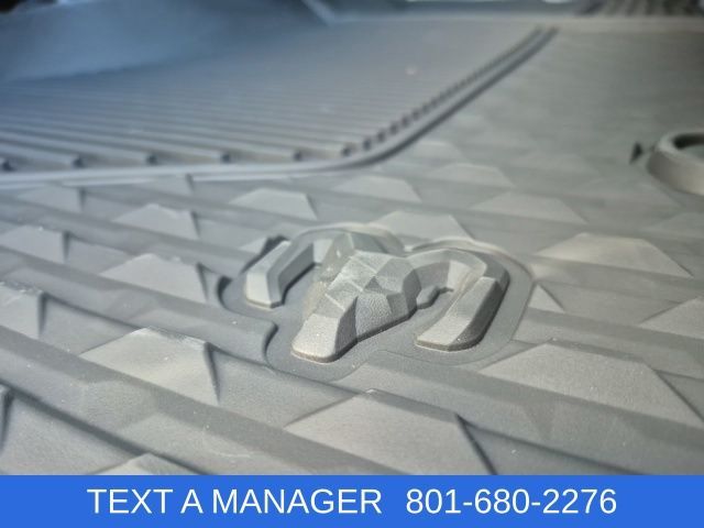 Main image 15