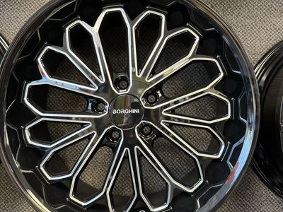 Brand new set of 4 wheels Borghini B67 18x8 5x114.3 Bolt Pattern Gloss Black w/ Machined Face Wheel