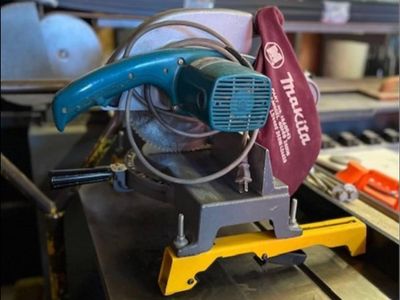 Makita 10" Wood Chop Saw Pictured