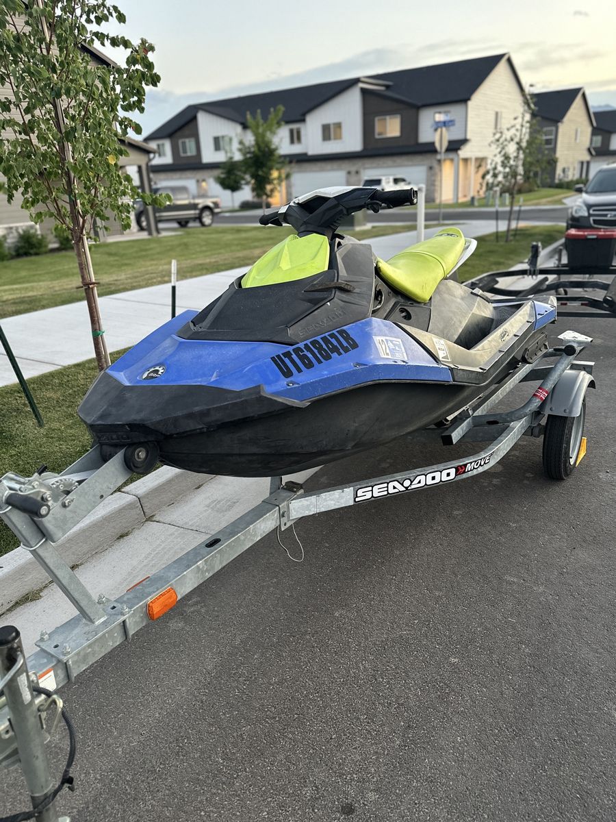 2020 SEA-DOO 3UP Spark +IBR