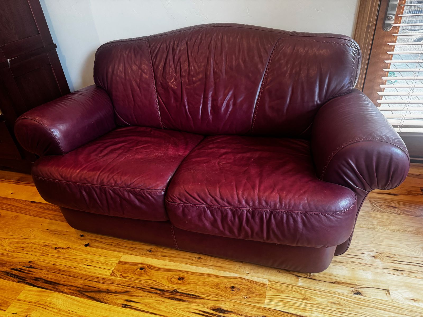 Italian leather Sofa & Loveseat