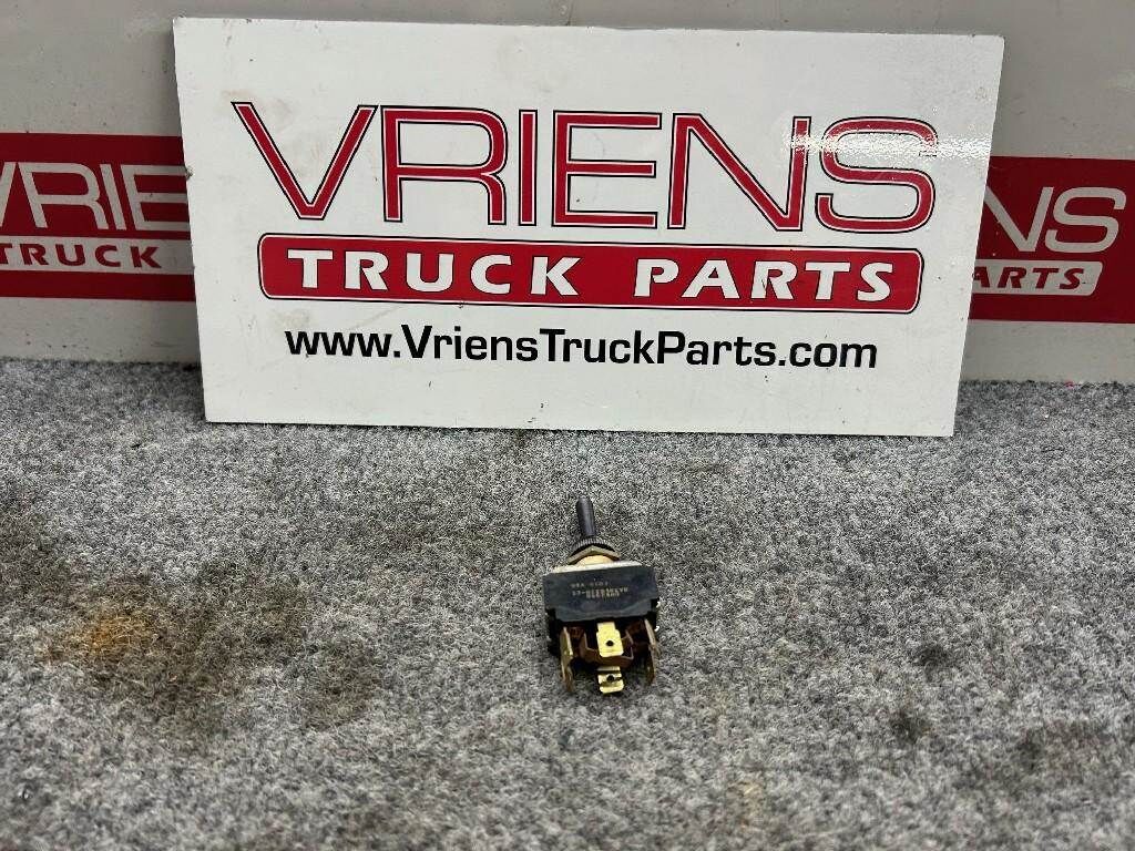 Peterbilt Dashboard Switch