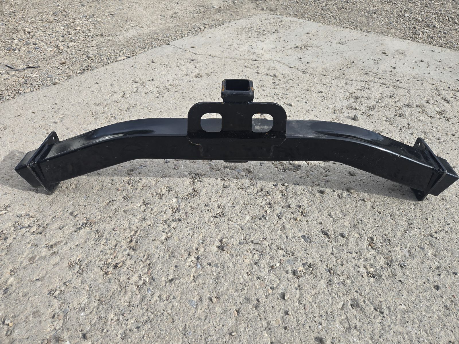 Black Steel Trailer Hitch Receiver 2 Inch Opening 41 Inch Span