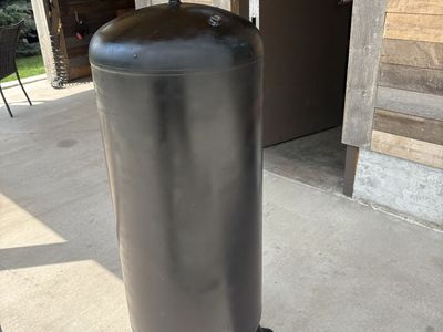 60 gallon vertical air receiver tank