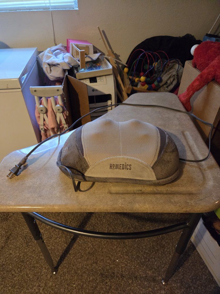 Neck massager
