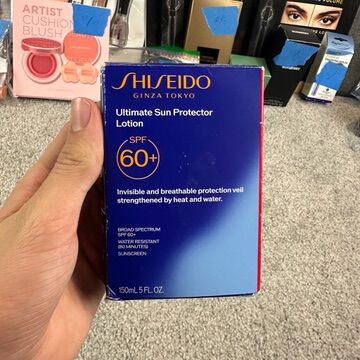 Shiseido Ultimate Sun Protector Lotion SPF 60 Water Resistant PREOWNED 60% FULL