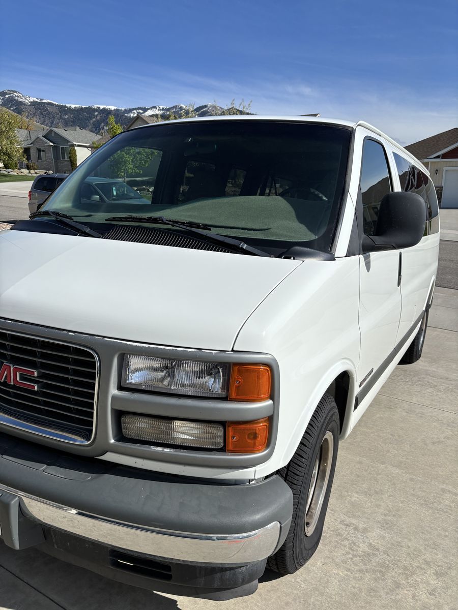 2001 GMC SAVANA G1500 SLE