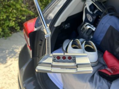Scotty Cameron Studio Style Squareback 2 Brand New