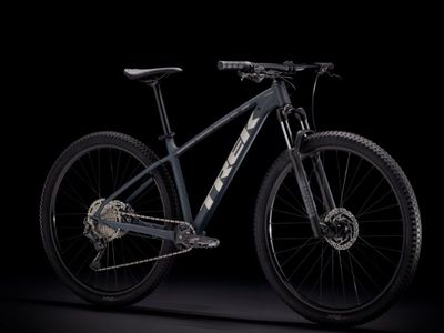 Trek Marlin 7 - Med/LG 29”