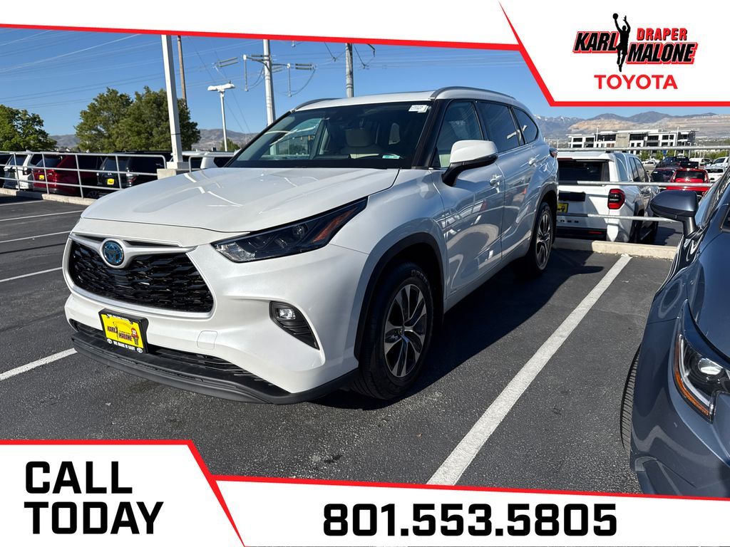 2022 Toyota Highlander XLE