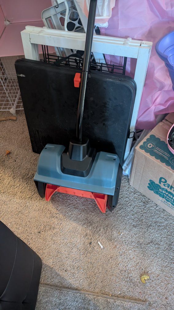 SENIX 13" Electric Snow Shovel 12-Amp STE12-L, 8" Clearing Depth