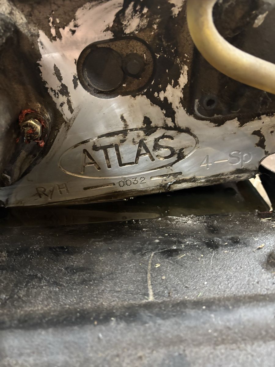 Atlas 4-Speed Transfer Case | 10.34:1 Crawl Ratio | Twin Stick | 4L60E Adapter | $3,500 OBO