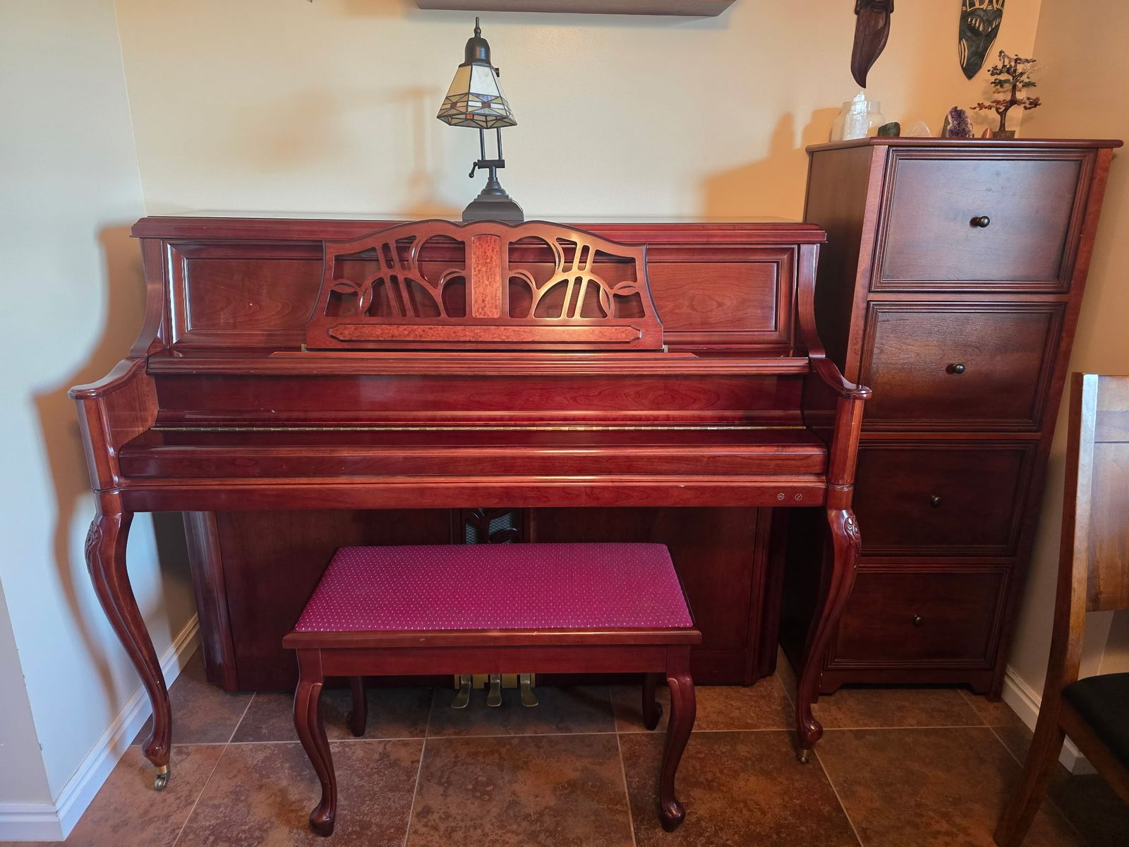 Beautiful Cherry Samick Deluxe Studio Piano + Benc