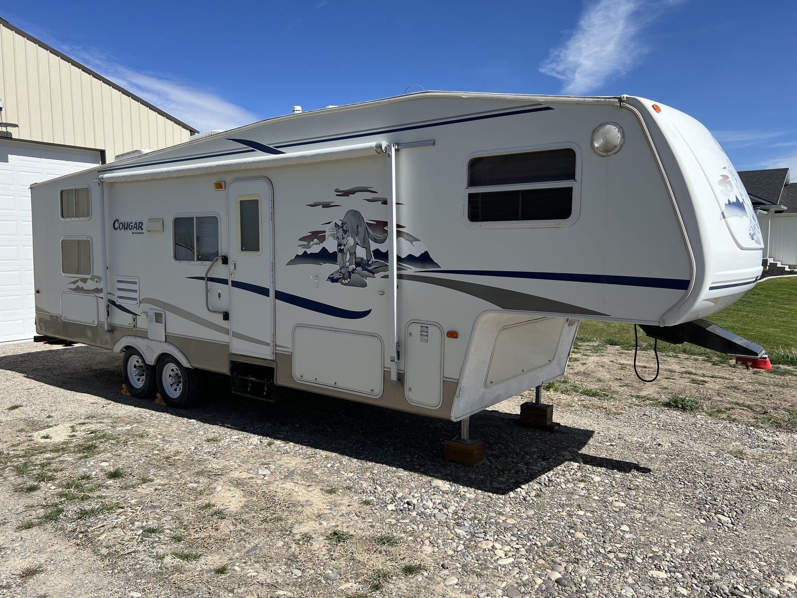 2004 Keystone Cougar 281