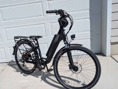Almost New RadCity5 PLUS e-Bike 750 Watt Class 2 City Commuter Less Than 50 Miles