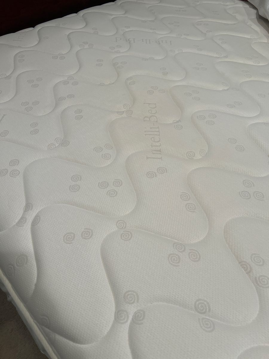 Intellibed King Size Mattress and Box Springs