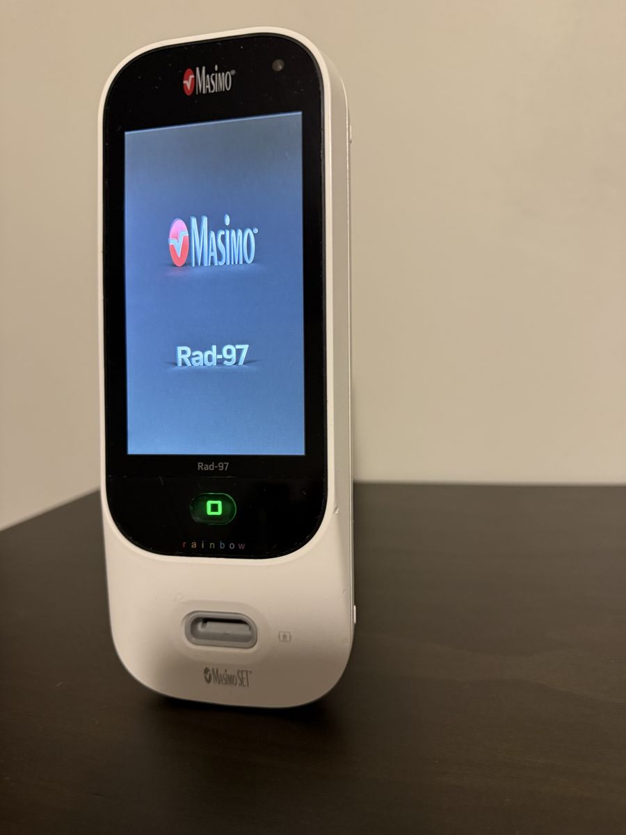 Rad 97 Oximeter