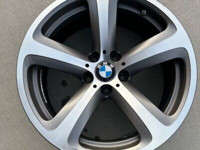 2004-2010 BMW 650i (E63/E64) 71216 Front Wheel 19x8-1/2 5 Spoke Rim Grey