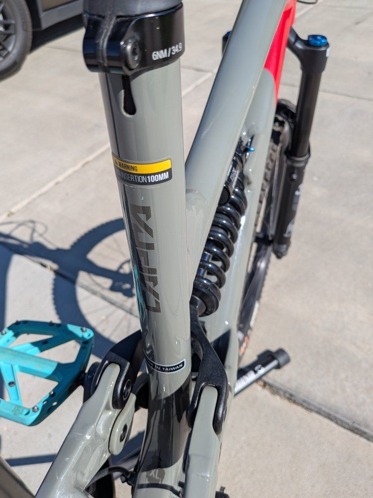 Main image 3