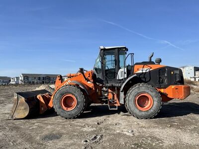 Hitachi ZW220-6 Wheel Loader