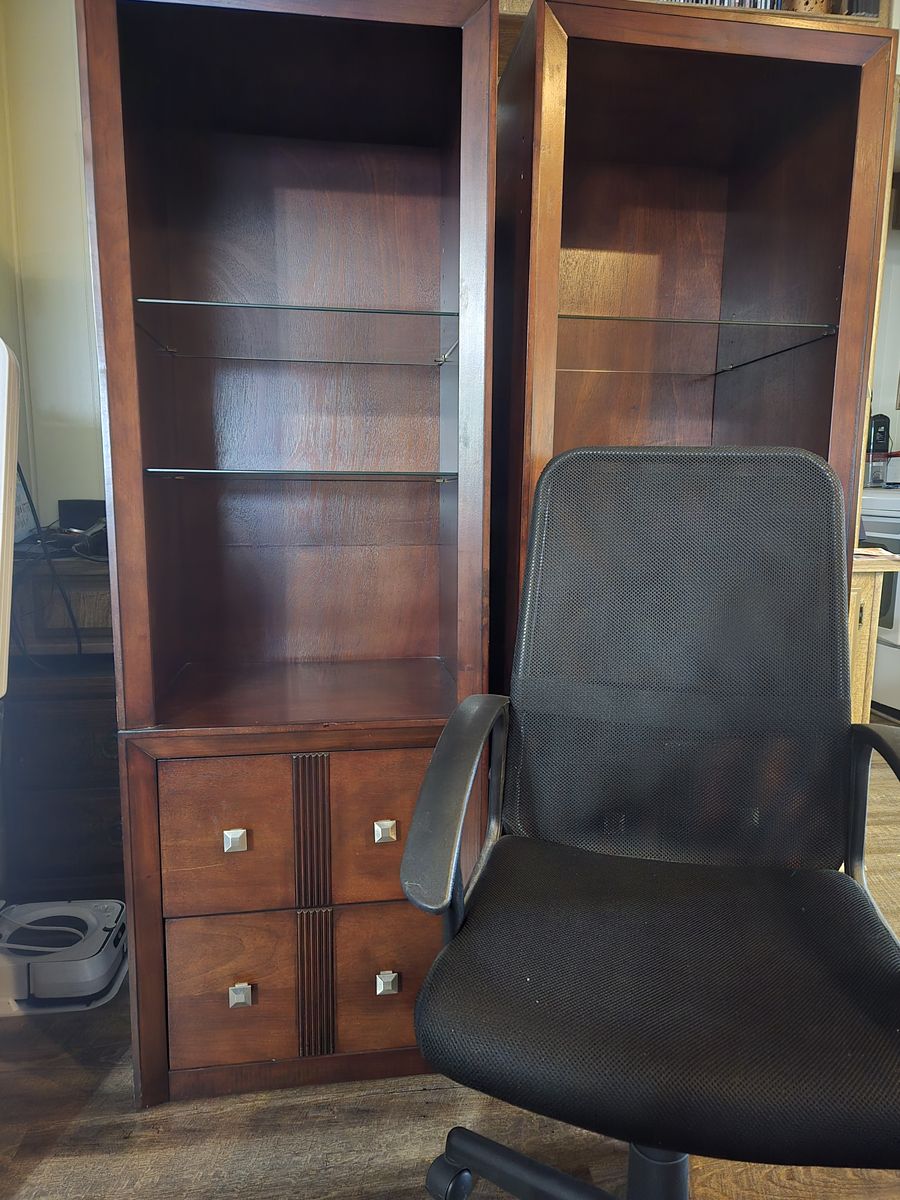 Multiple Yard Sales & Estate Sales