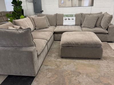 LIKE NEW!! COSTCO SEREEN 6-PIECE FABRIC MODULAR SECTIONAL, CLOUD COUCH, TAUPE!!