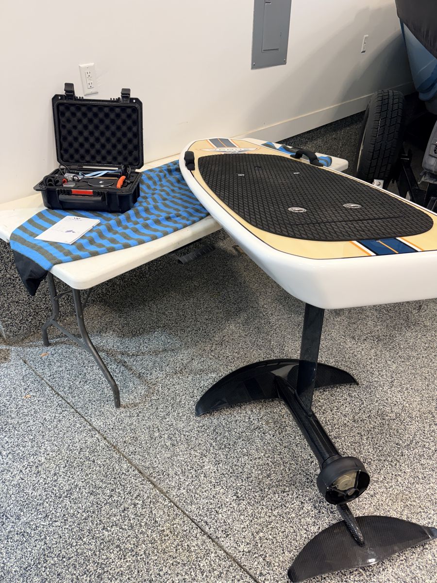 2025 Waydoo Flyer One Electric Hydrofoil E-Foil Surfboard with Case