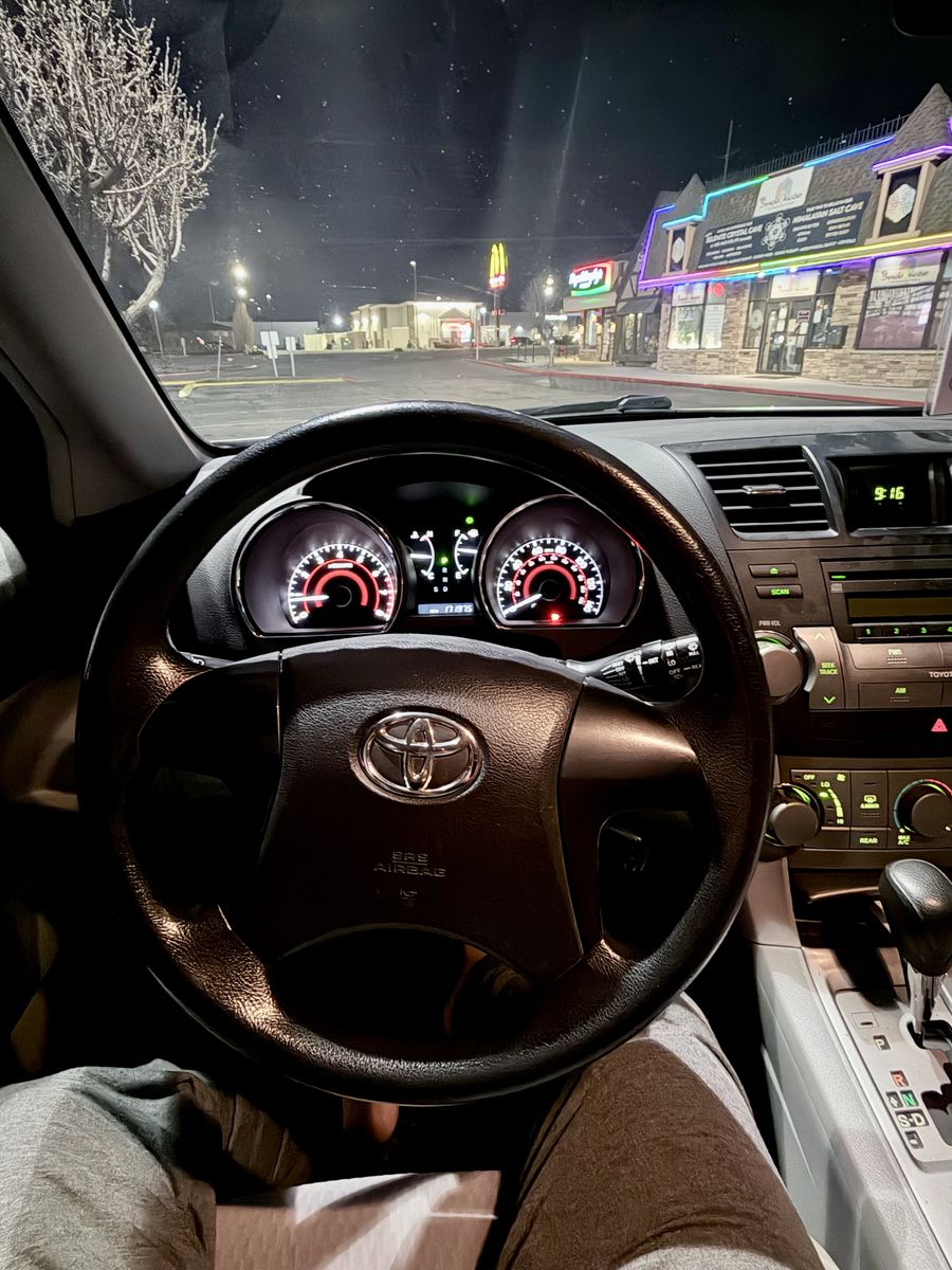 2008 TOYOTA HIGHLANDER