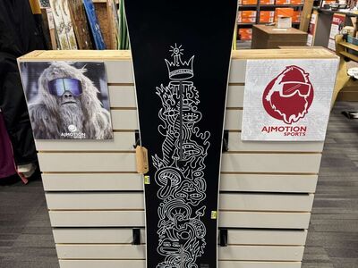 Burton Counterbalance: Hallucinate 158cm Snowboard - Lightly Used (2026)