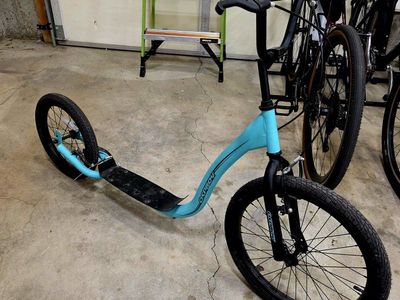 Osprey BMX Stunt Scooter | Adult/Teen Kick Scooter with Big Wheels & Adjustable Handlebars - Blue