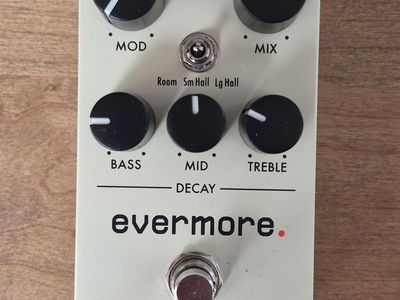 Universal Audio (UAFX) "Evermore Studio Reverb" pedal - pristine!