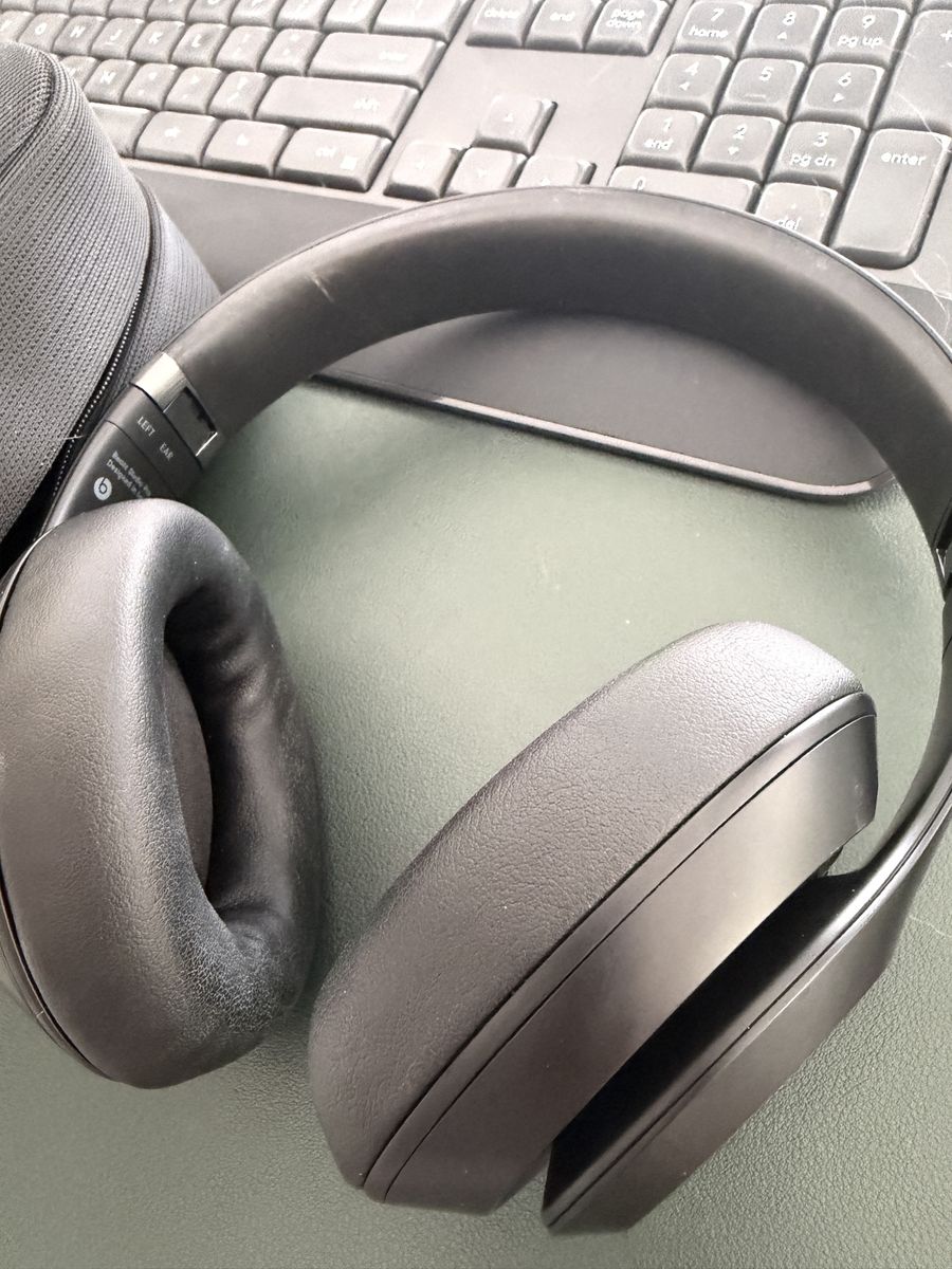 Beats Studio Pro