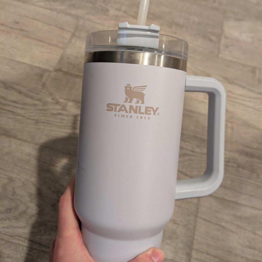 40 oz Stanley!